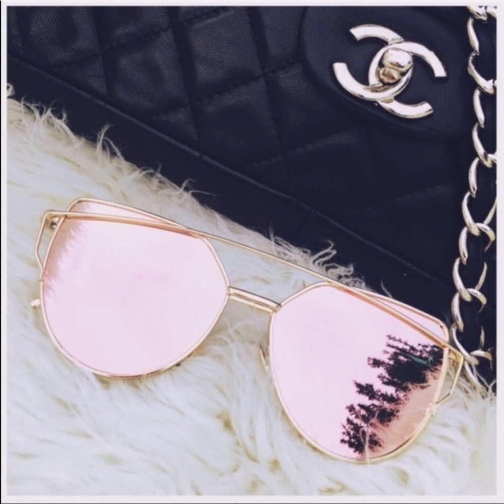 ๐ Cat Eye Sunglasses - Picture 2 of 4